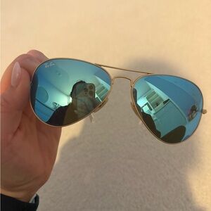 Ray-Ban Aviator Sunglasses with Blue Mirror Lenses and Gold Frame